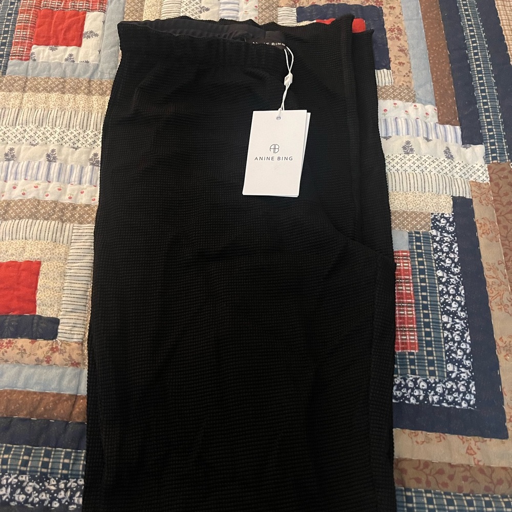 Woman pants - Picture 3 of 4